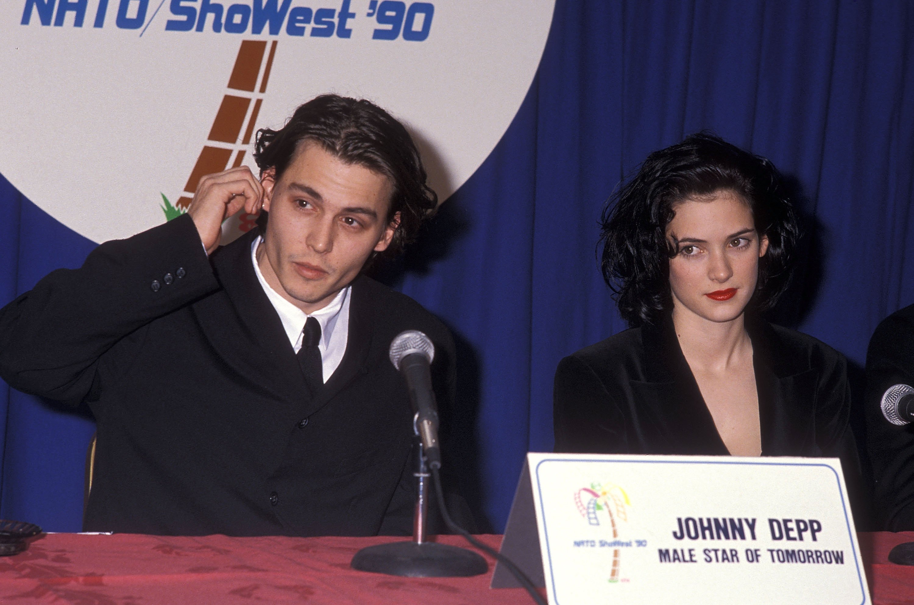 Johnny Depp and Winona Ryder in 1990