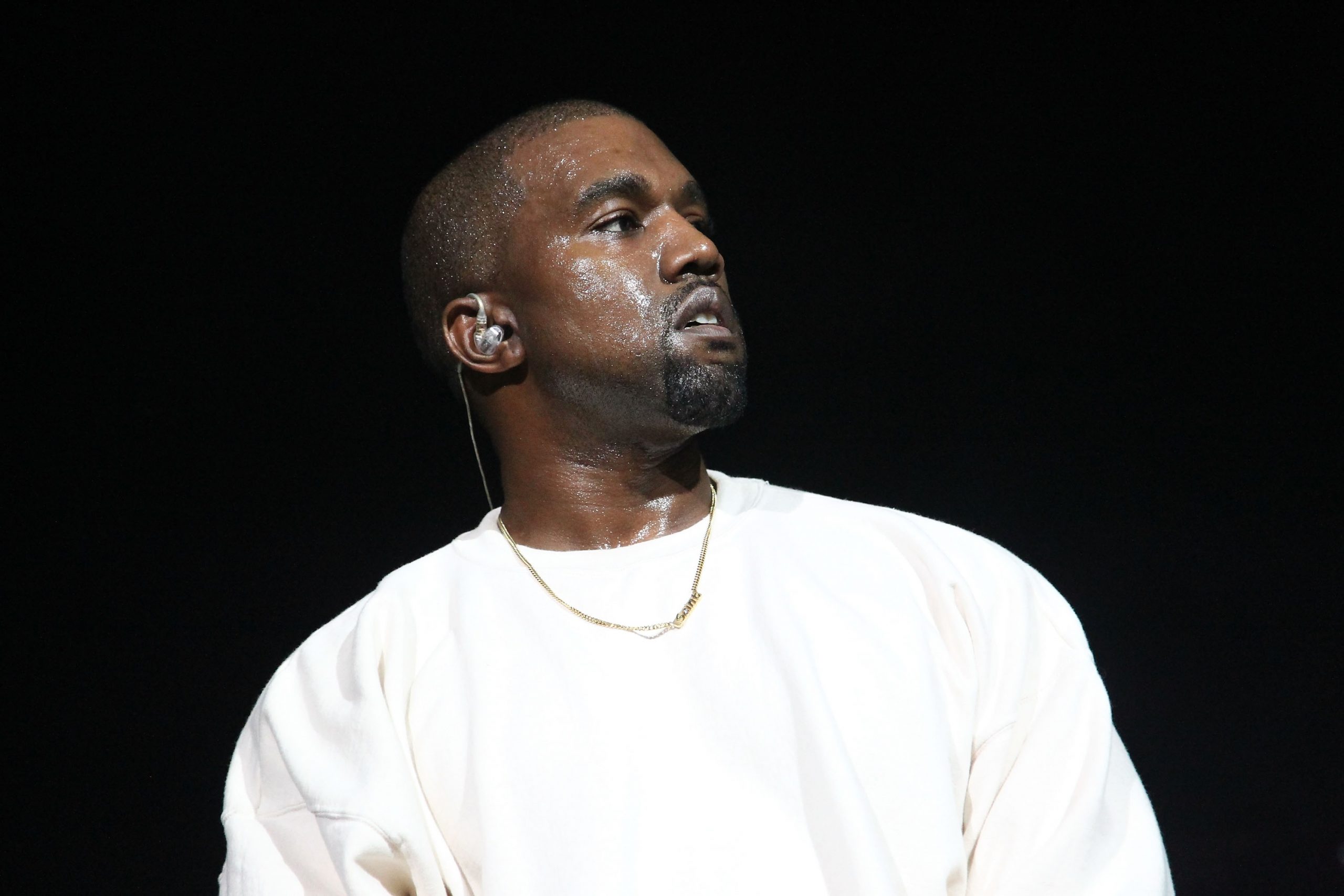 Kanye West Reveals What Oprah Winfrey Said to Him After He Announced ...