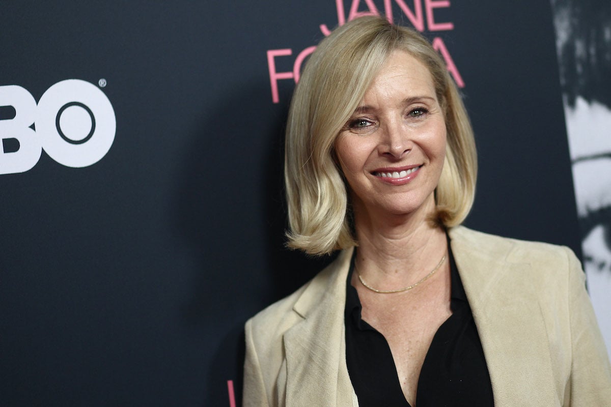 Lisa Kudrow Missed Out on 'Saturday Night Live' Because Her Characters  'Weren't the Big Crowdpleasers, image size:1200x800