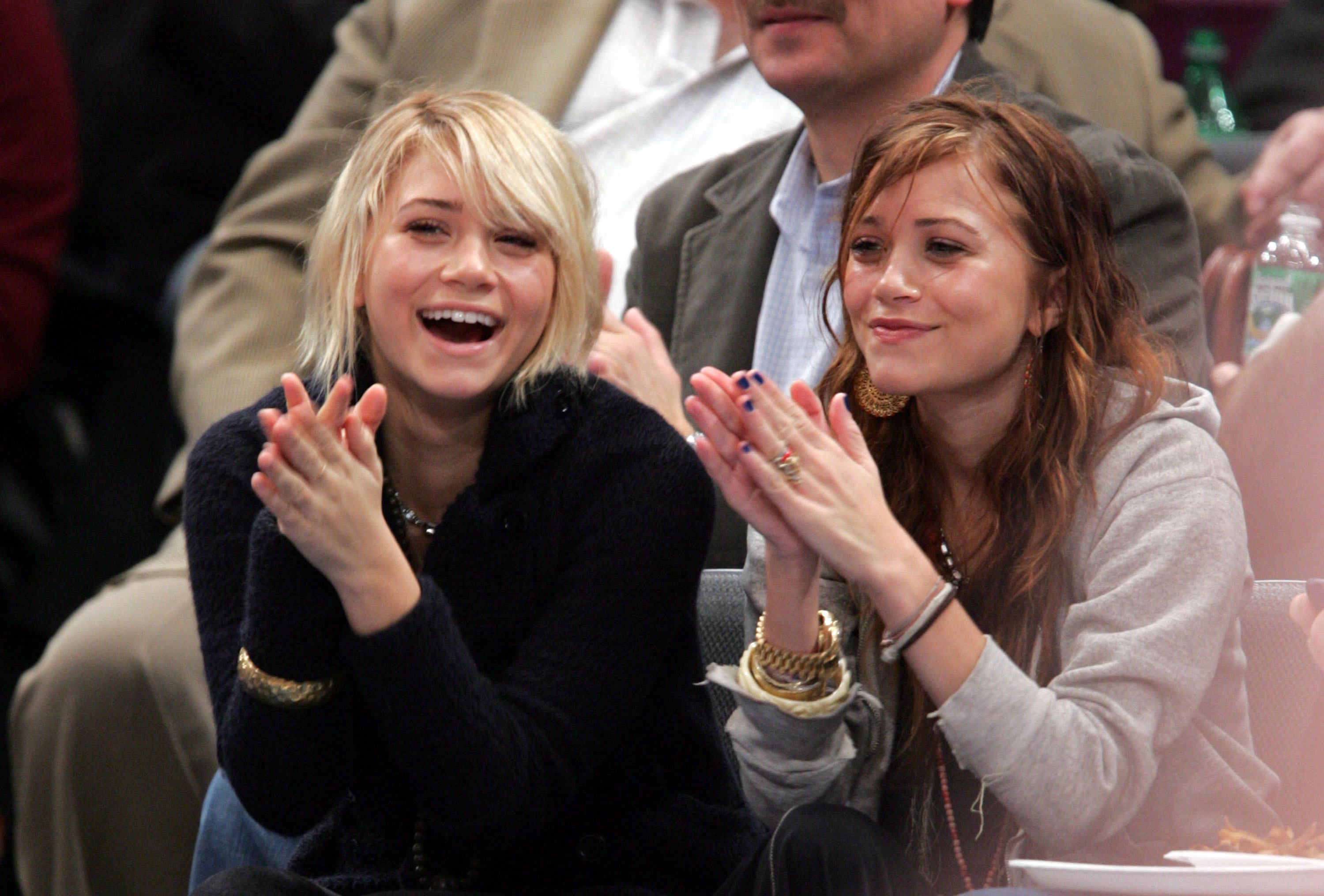 Mary-Kate and Ashley Olsen at a New York Knicks Game