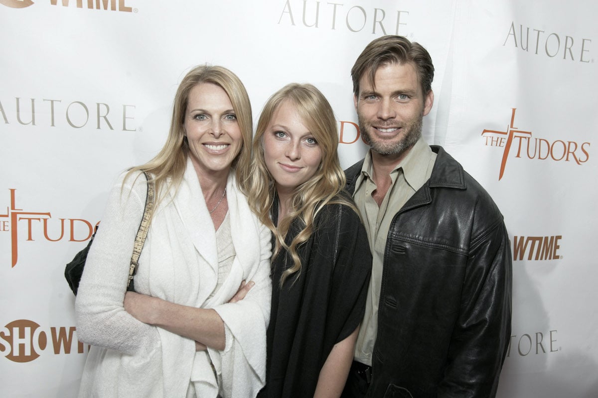 Catherine Oxenberg, India Oxenberg and Casper Van Dien | E. Charbonneau/WireImage for Showtime Networks