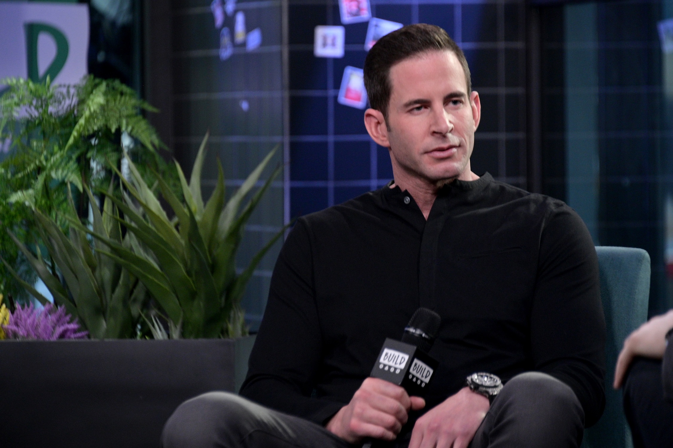 Tarek El Moussa visits Build to discuss the show 'Flipping 101 w / Tarek El Moussa'