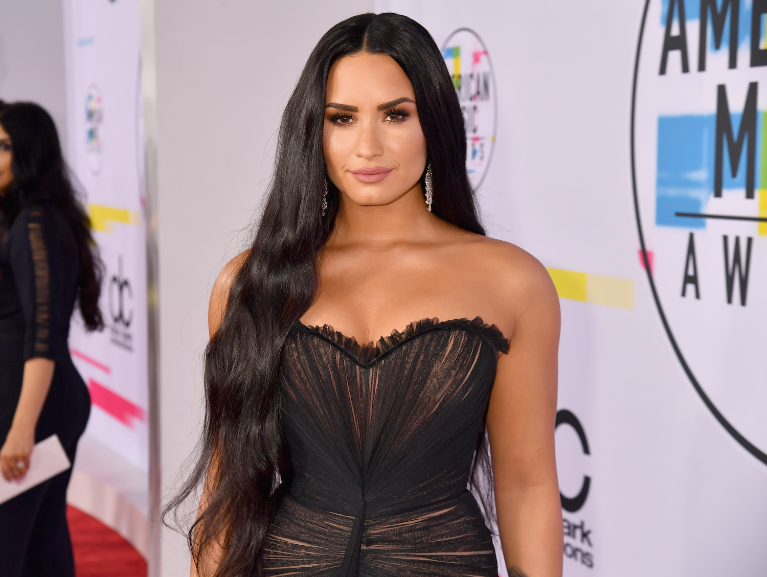 Demi Lovato attends the 2017 American Music Awards 