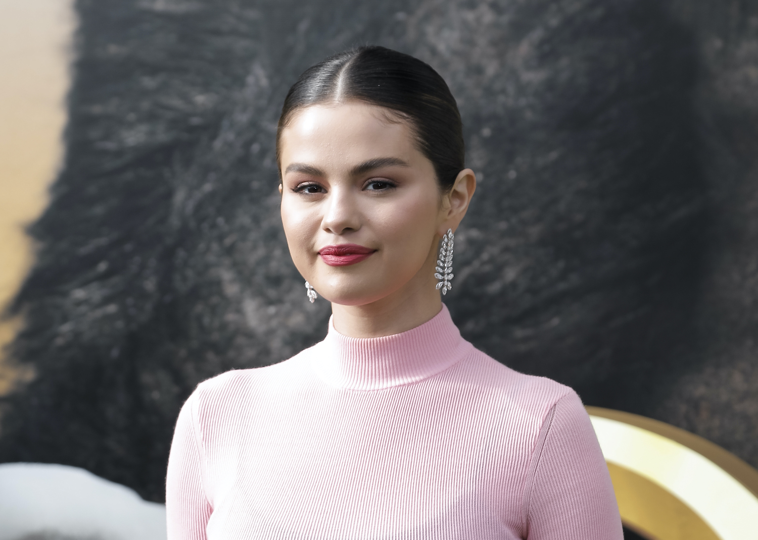 Selena Gomez attends the Premiere of 'Dolittle Dolittle at Regency Village Theatre on January 11, 2020