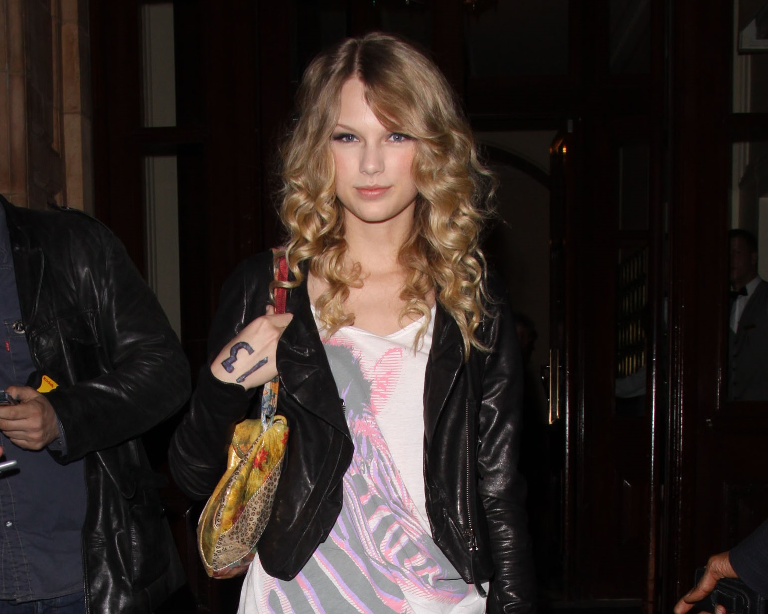 Taylor Swift sighting on May 7, 2009, in London, England. 