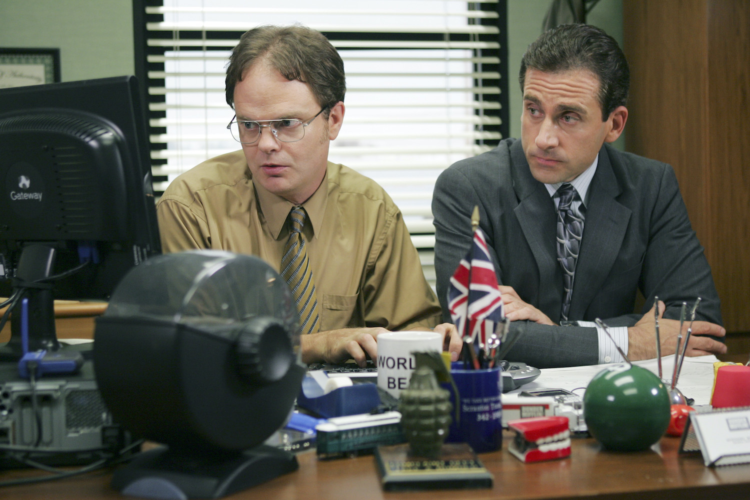Rainn Wilson as Dwight Schrute and Steve Carell as Michael Scott on 'The Office'