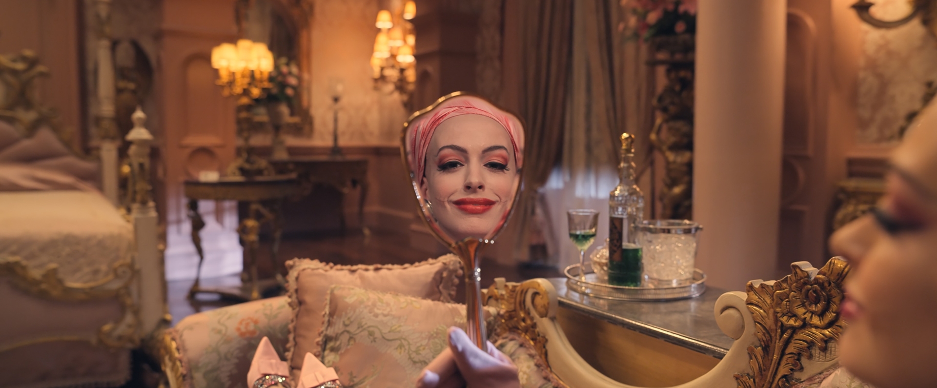 Anne Hathaway as Grand High Witch in 'The Witches'