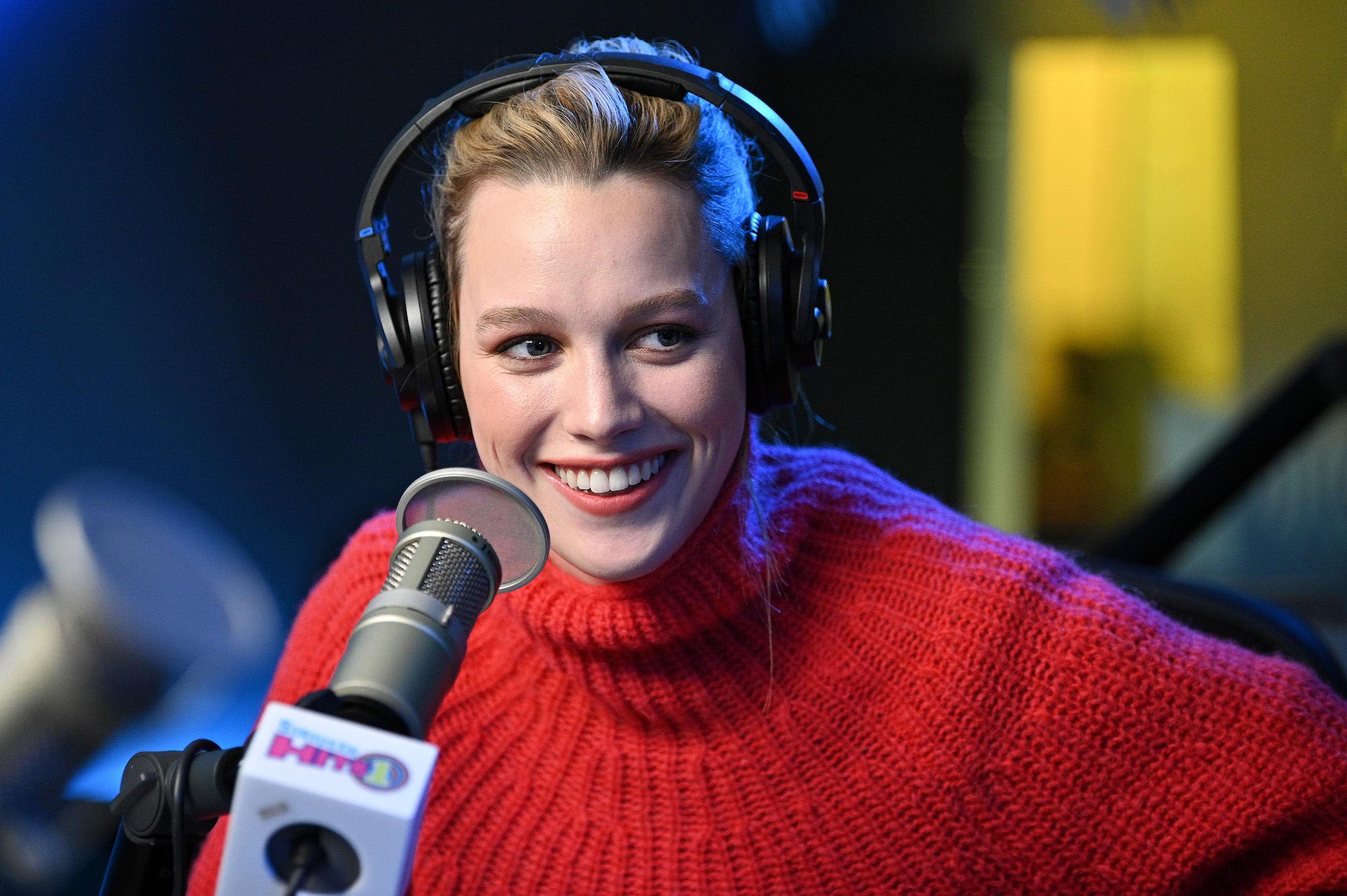 Victoria Pedretti at the SiriusXM Studios on Jan. 06, 2020.