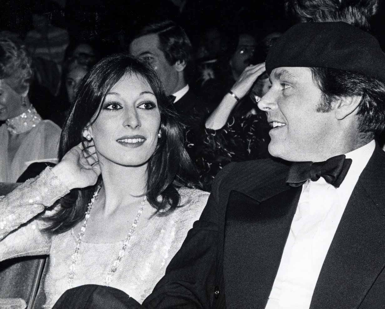 Anjelica Huston and Jack Nicholson