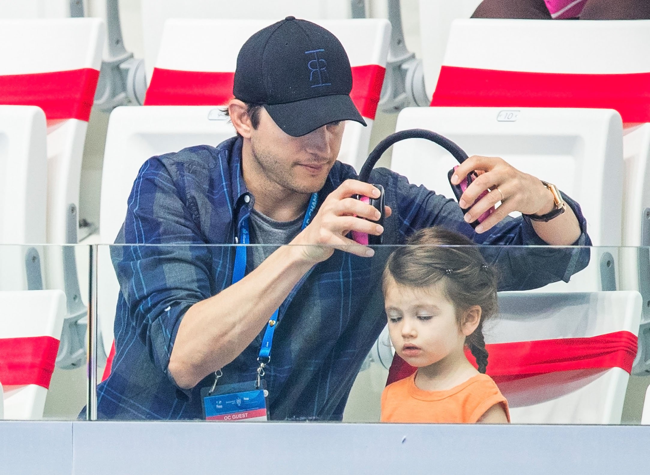 Ashton Kutcher and his daughter, Wyatt Isabelle Kutcher 