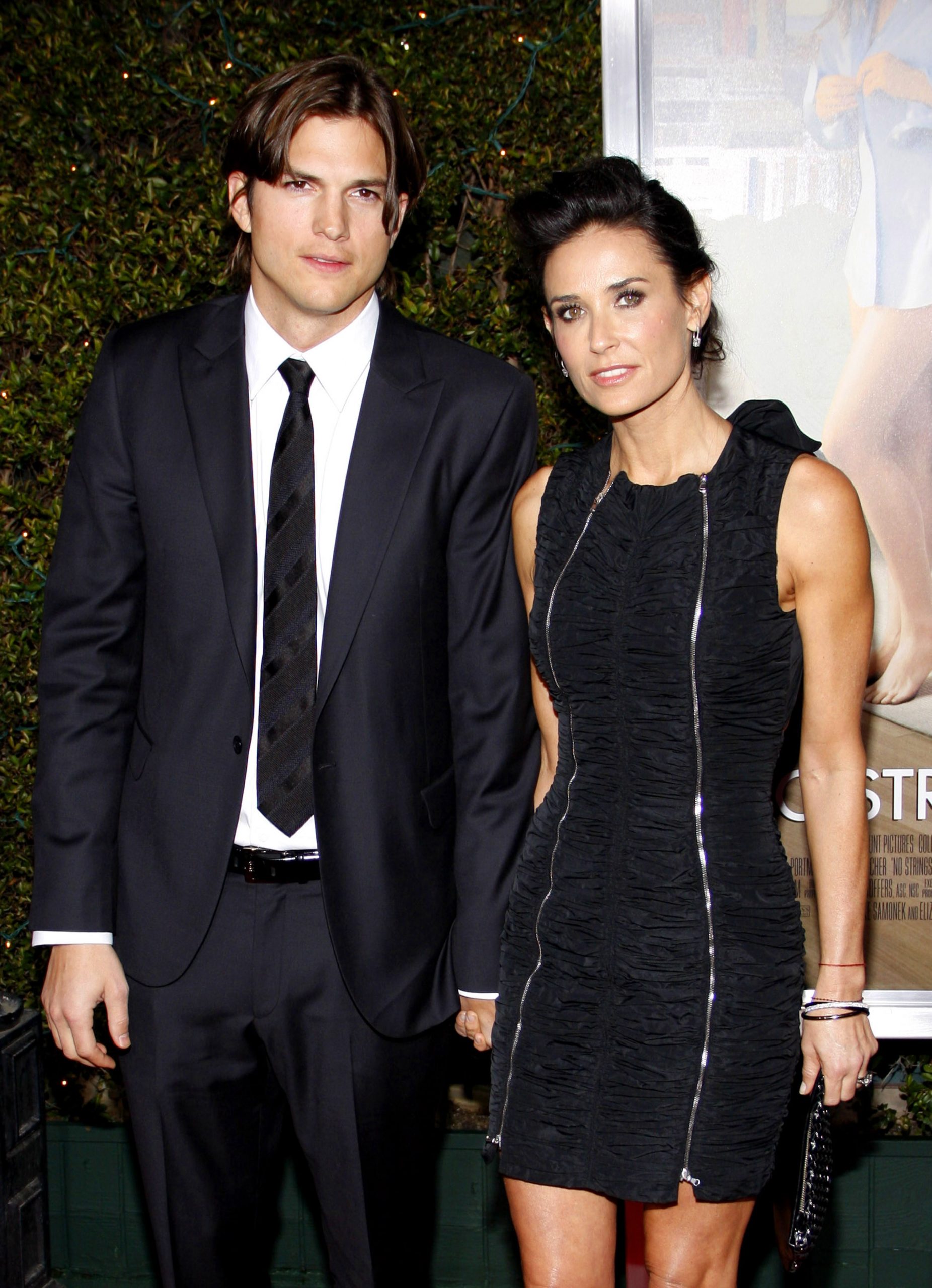 Ashton Kutcher and Demi Moore at the Los Angeles Premiere of "No Strings Attached" held at the Regency Village Theatre in Westwood, USA on January 11, 2011. 
