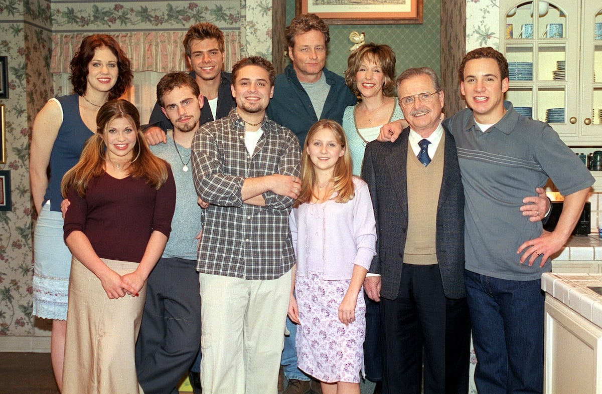 MAITLAND WARD, DANIELLE FISHEL, RIDER STRONG, MATTHEW  LAWRENCE, WILL FRIEDLE, WILLIAM RUSS, LINDSAY RIDGEWAY, BETSY RANDLE, WILLIAM DANIELS, and BEN SAVAGE behind the scenes of 'Boy Meets World'
