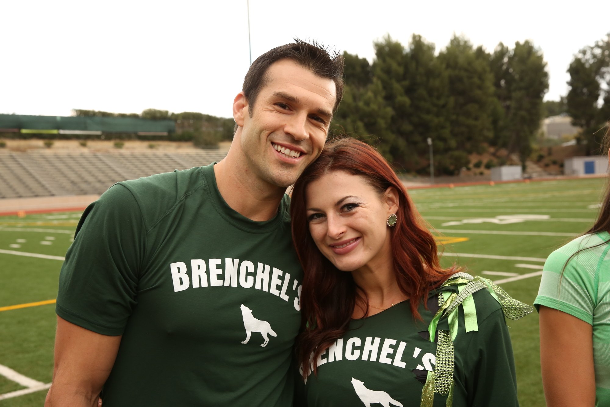 Newlyweds Brendon Villegas (left) and Rachel Reilly (right) wait at the 'The Amazing Race 24' starting line