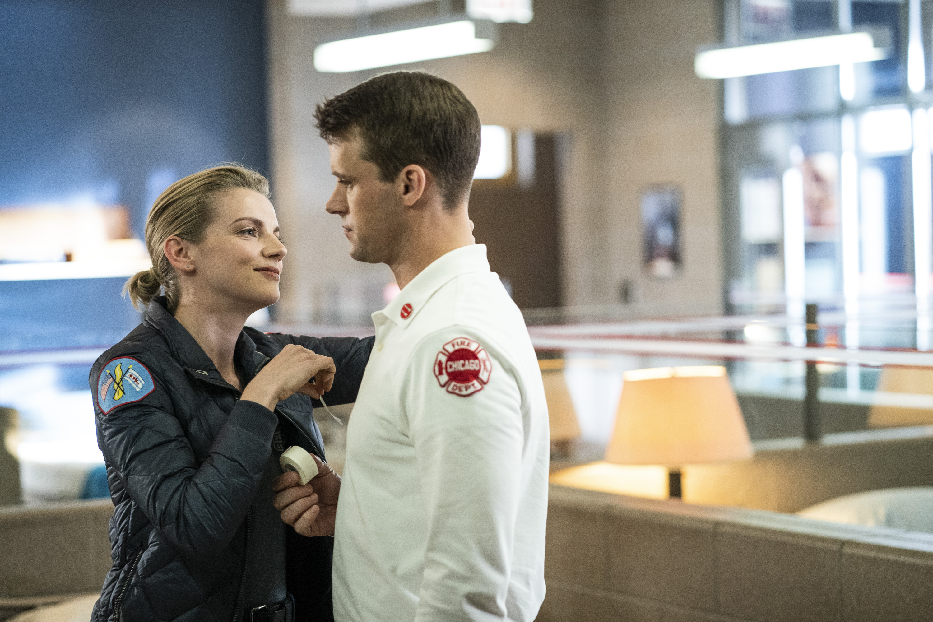 Kara Killmer as Sylvie Brett and Jesse Spencer as Matthew Casey in Chicago Fire