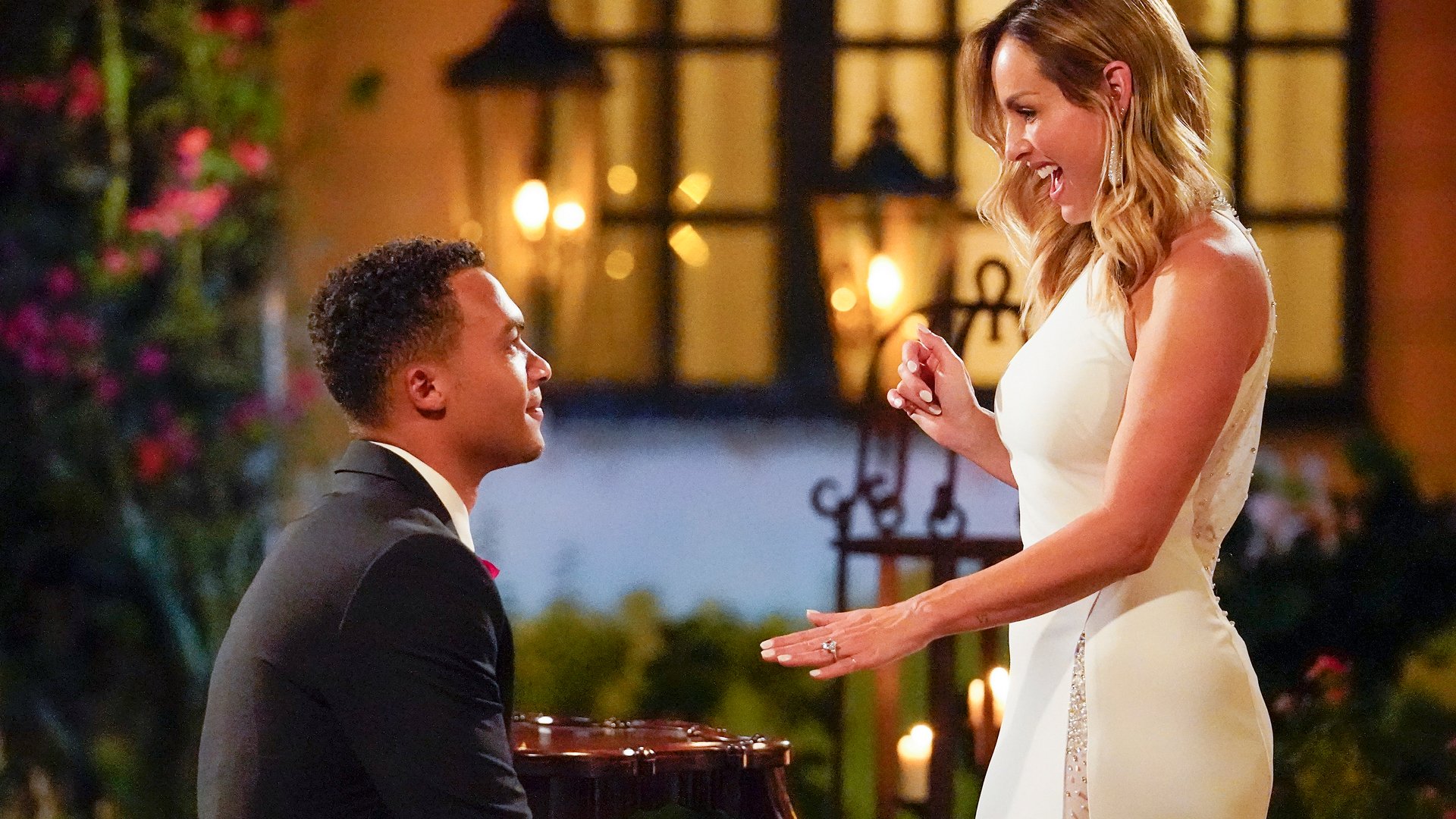 Dale Moss proposes to Clare Crawley with Neil Lane engagement ring on 'The Bachelorette' Season 16 Episode 4