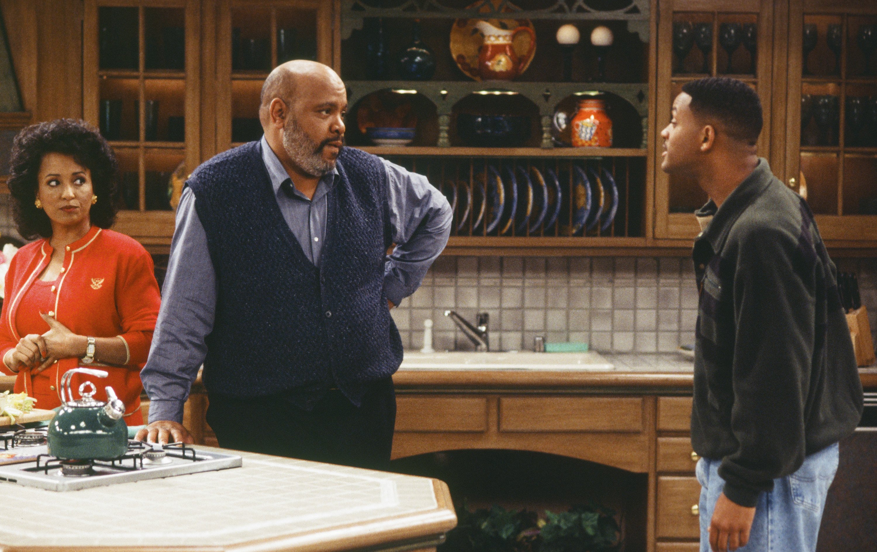 FRESH PRINCE OF BEL-AIR, THE -- "Hare Today" Episode 18 -- Pictured: (l-r) Daphne Maxwell Reid as Vivian Banks, James Avery as Philip Banks, Will Smith as William 'Will' Smith