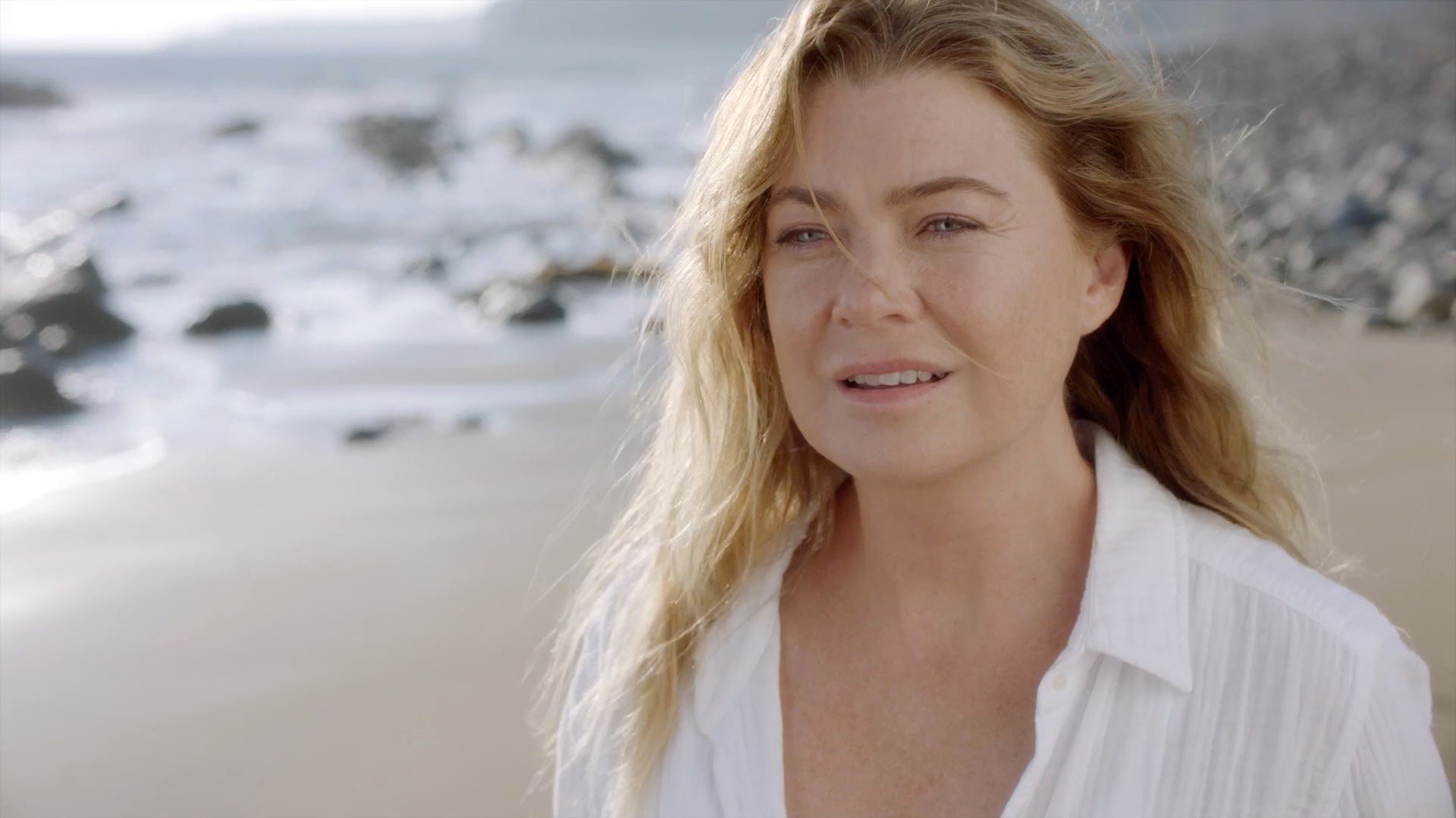 Ellen Pompeo as Meredith Grey at the beach on 'Grey's Anatomy' Season 17 in 2020
