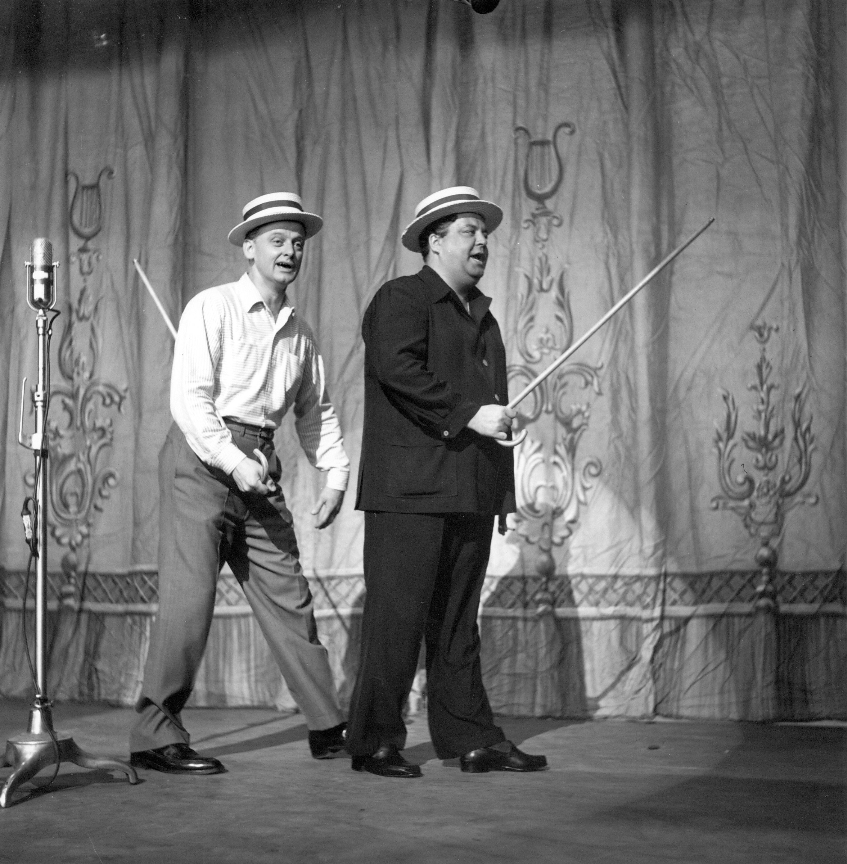 Art Carney with Jackie Gleason on 'The Jackie Gleason Show'  