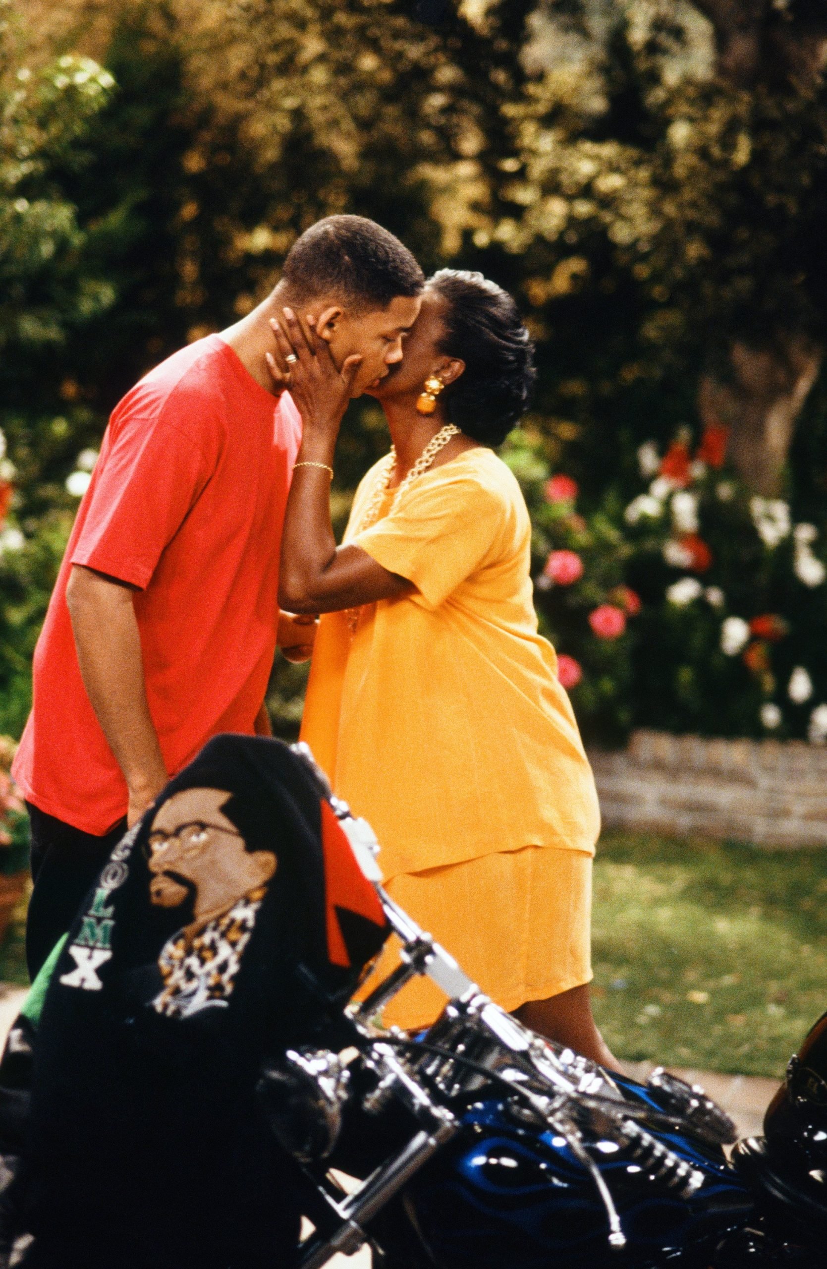 THE FRESH PRINCE OF BEL-AIR -- "P.S. I Love You" Episode 6 -- Pictured: (l-r) Janet Hubert as Vivian Banks