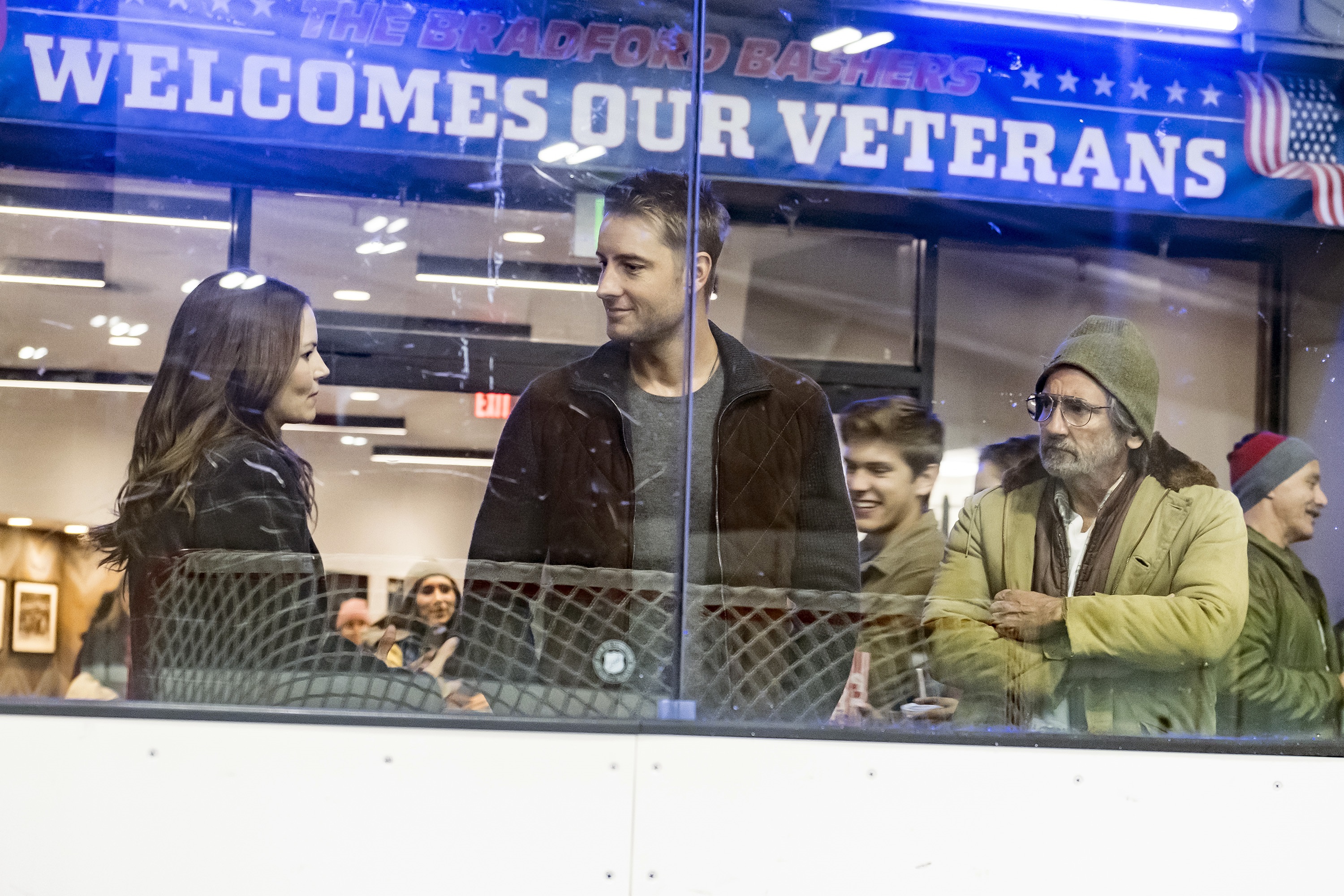 Jennifer Morrison as Cassidy, Justin Hartley as Kevin, Griffin Dunne as Nicky on 'This Is Us'