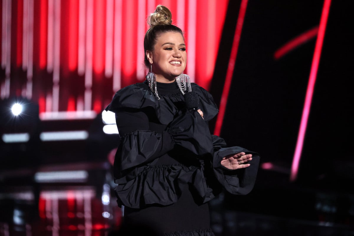 Kelly Clarkson speaks onstage for the 2020 Billboard Music Awards