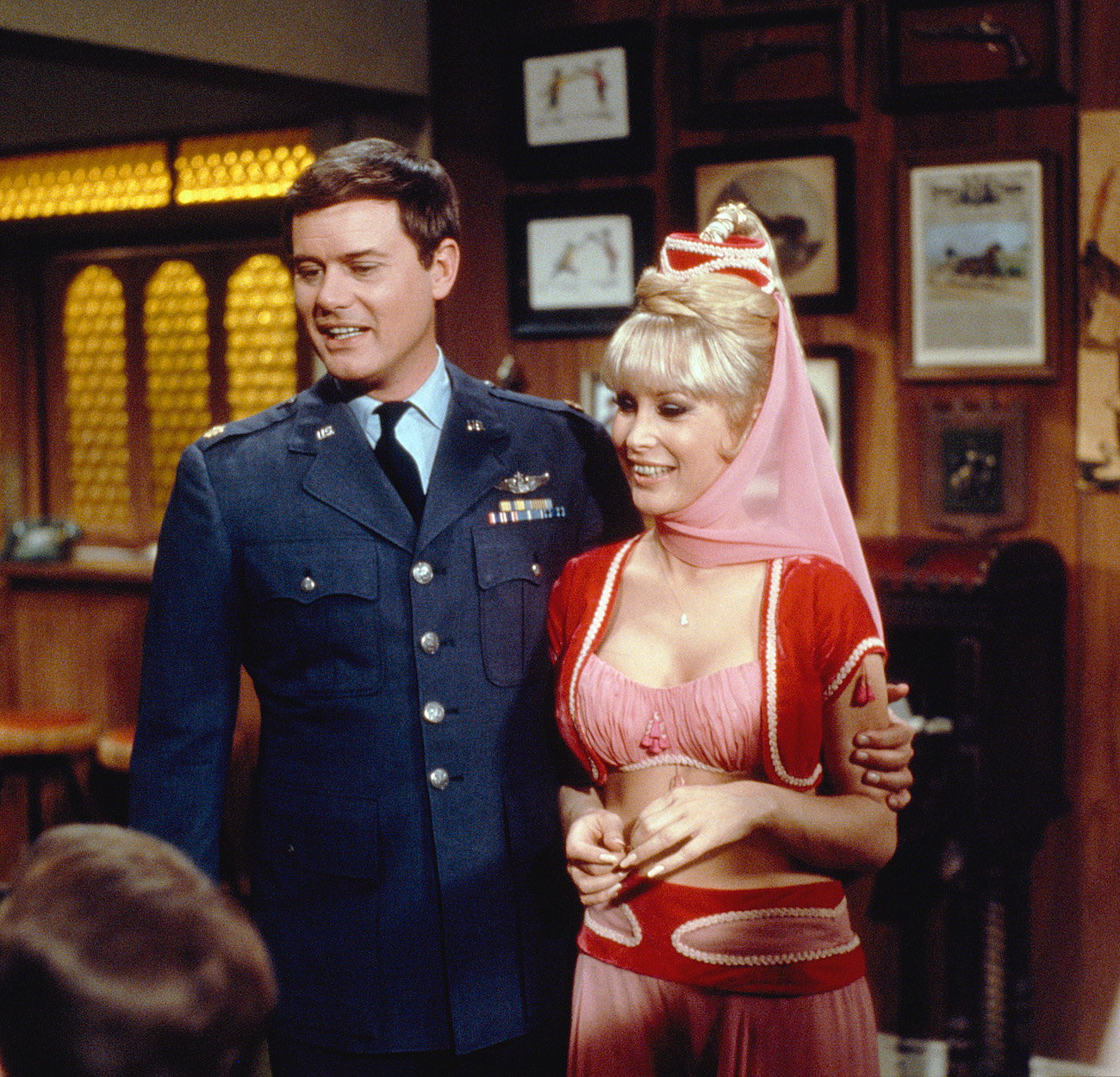Larry Hagman and Barbara Eden of 'I Dream of Jeannie'