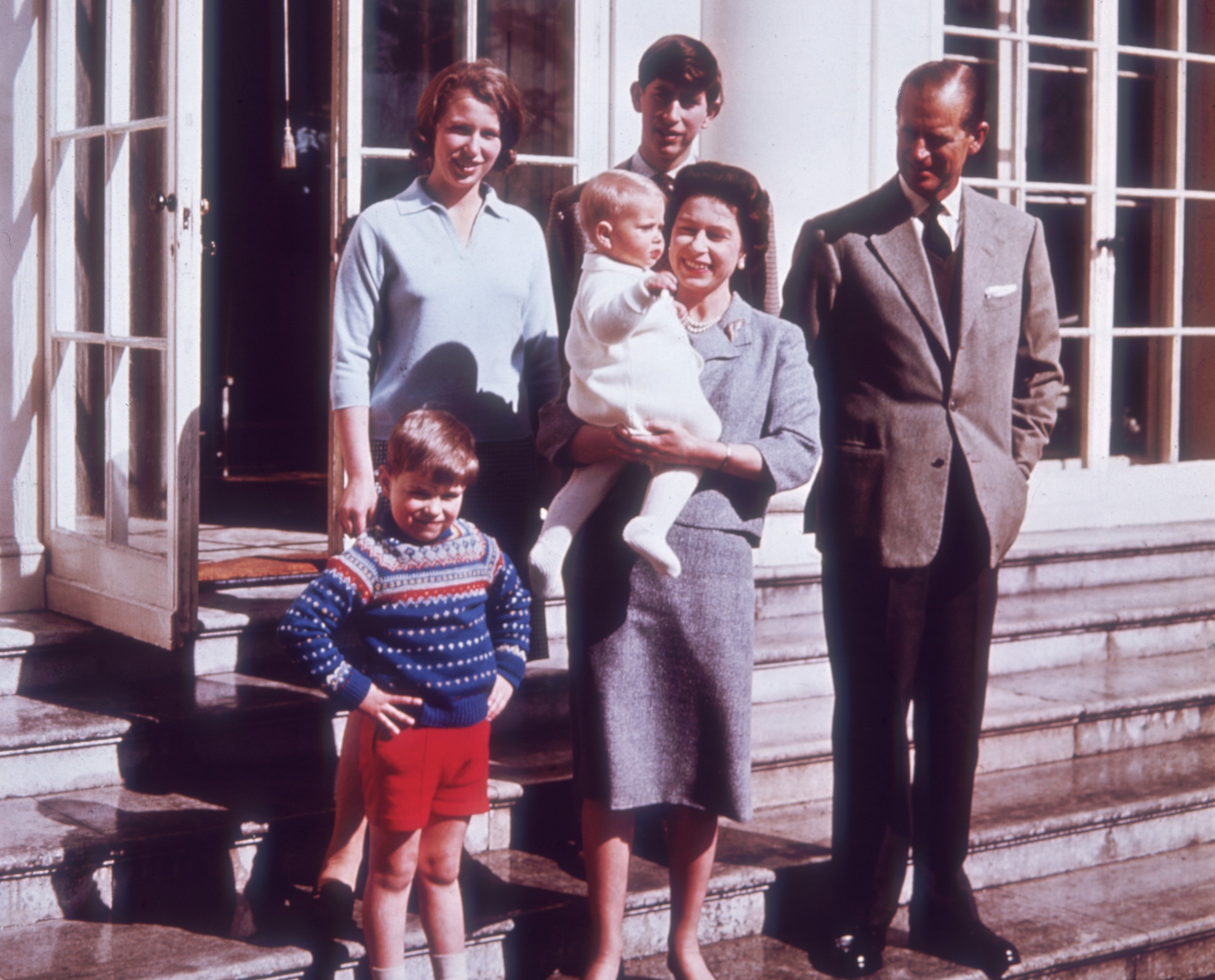 Why 1 of Queen Elizabeth and Prince Philip’s Children Was Not Born in Buckingham Palace