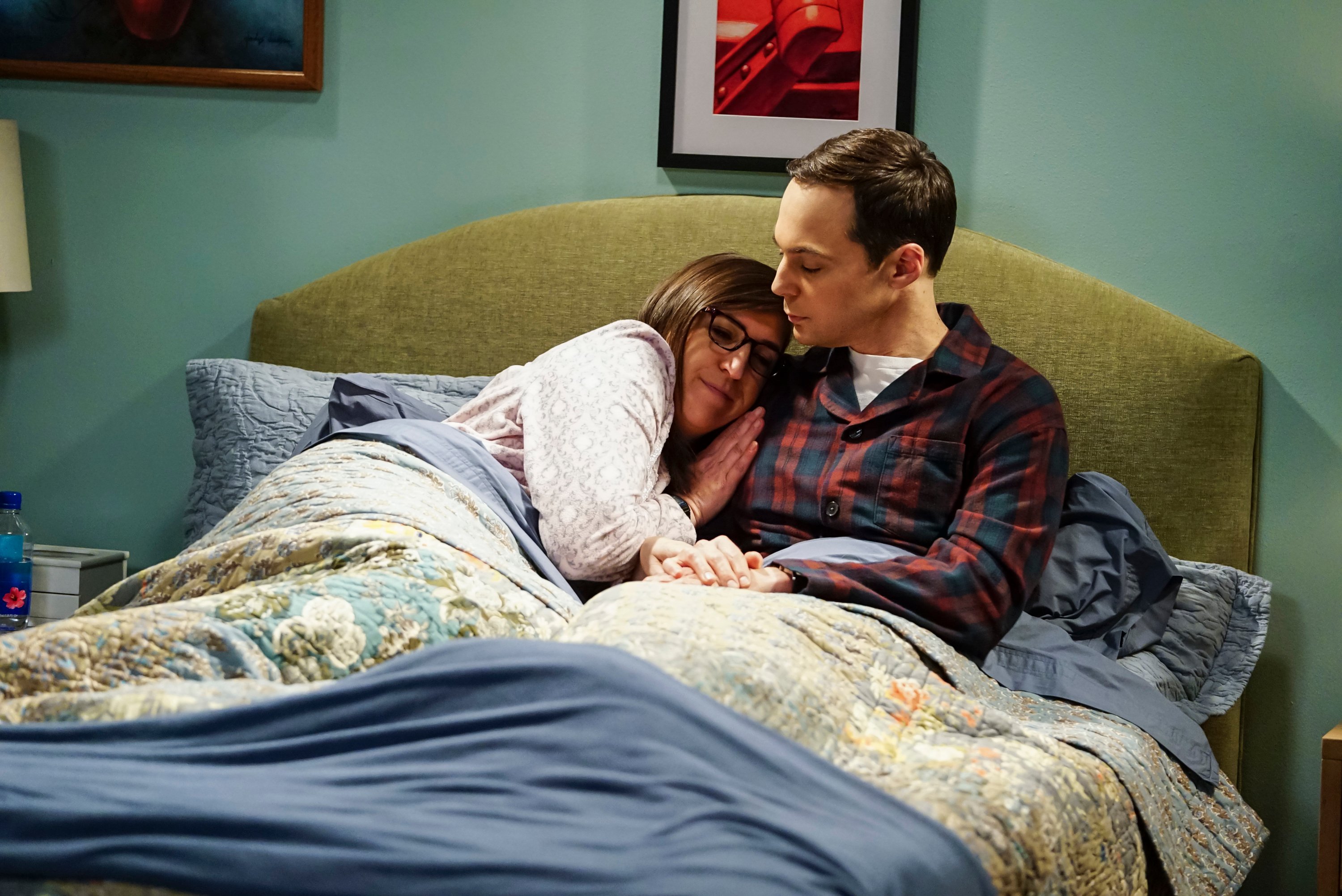 Amy Farrah Fowler (Mayim Bialik) and Sheldon Cooper (Jim Parsons) in a scene for 'The Big Bang Theory' 