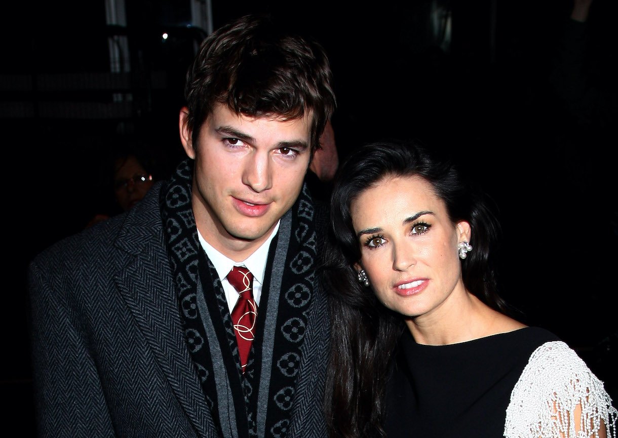 Demi Moore and Ashton Kutcher arrive at the UK Film Premiere of 'Flawless' on November 26, 2008
