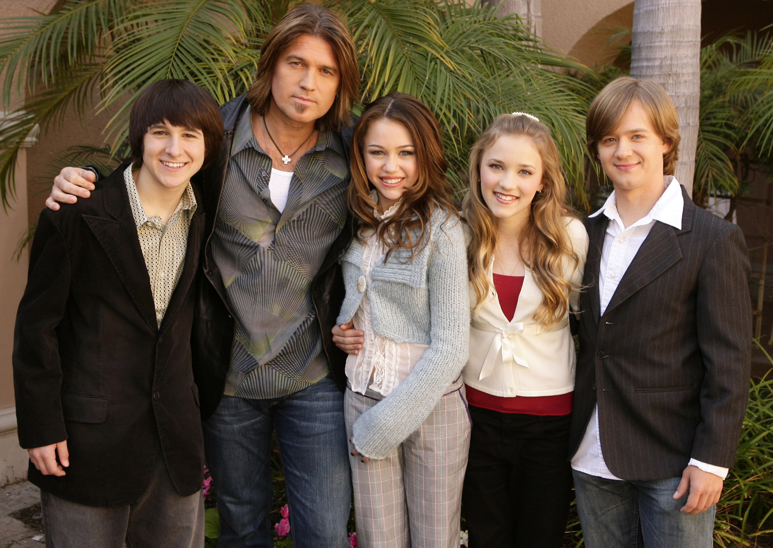 (L-R): Mitchel Musso, Billy Ray Cyrus, Miley Cyrus, Emily Osment and Jason Earles, Stars of Disney Channel's 'Hannah Montana'