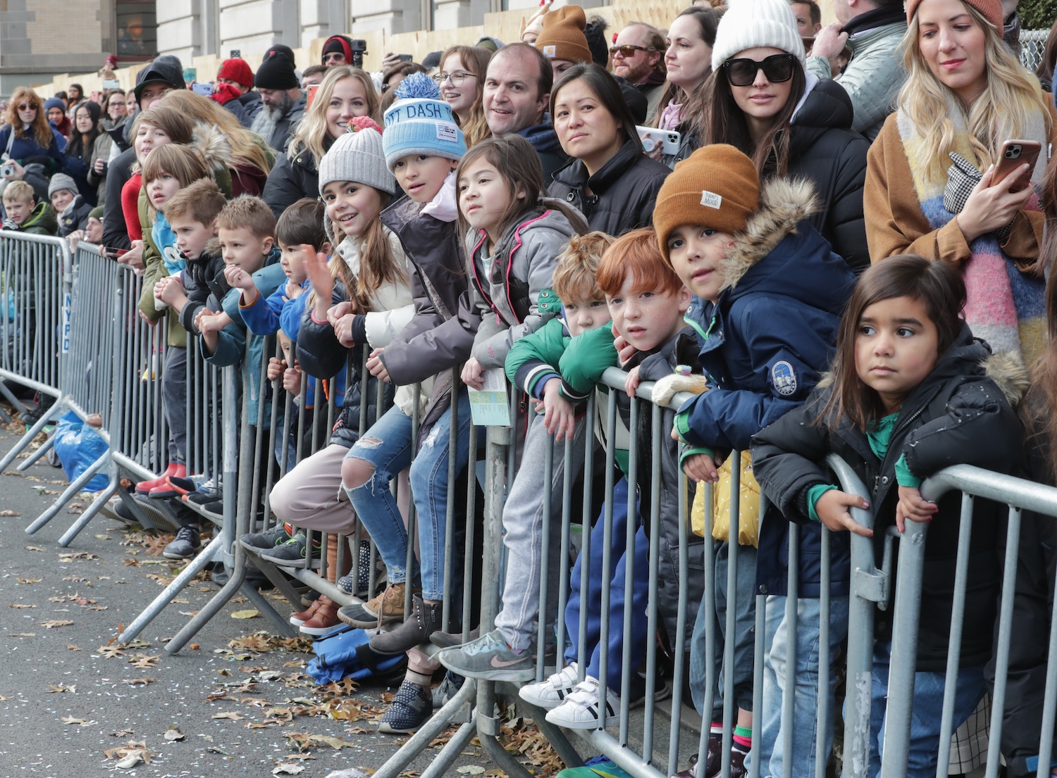 Crowds at the 2019 macy's thanksgiving day parade