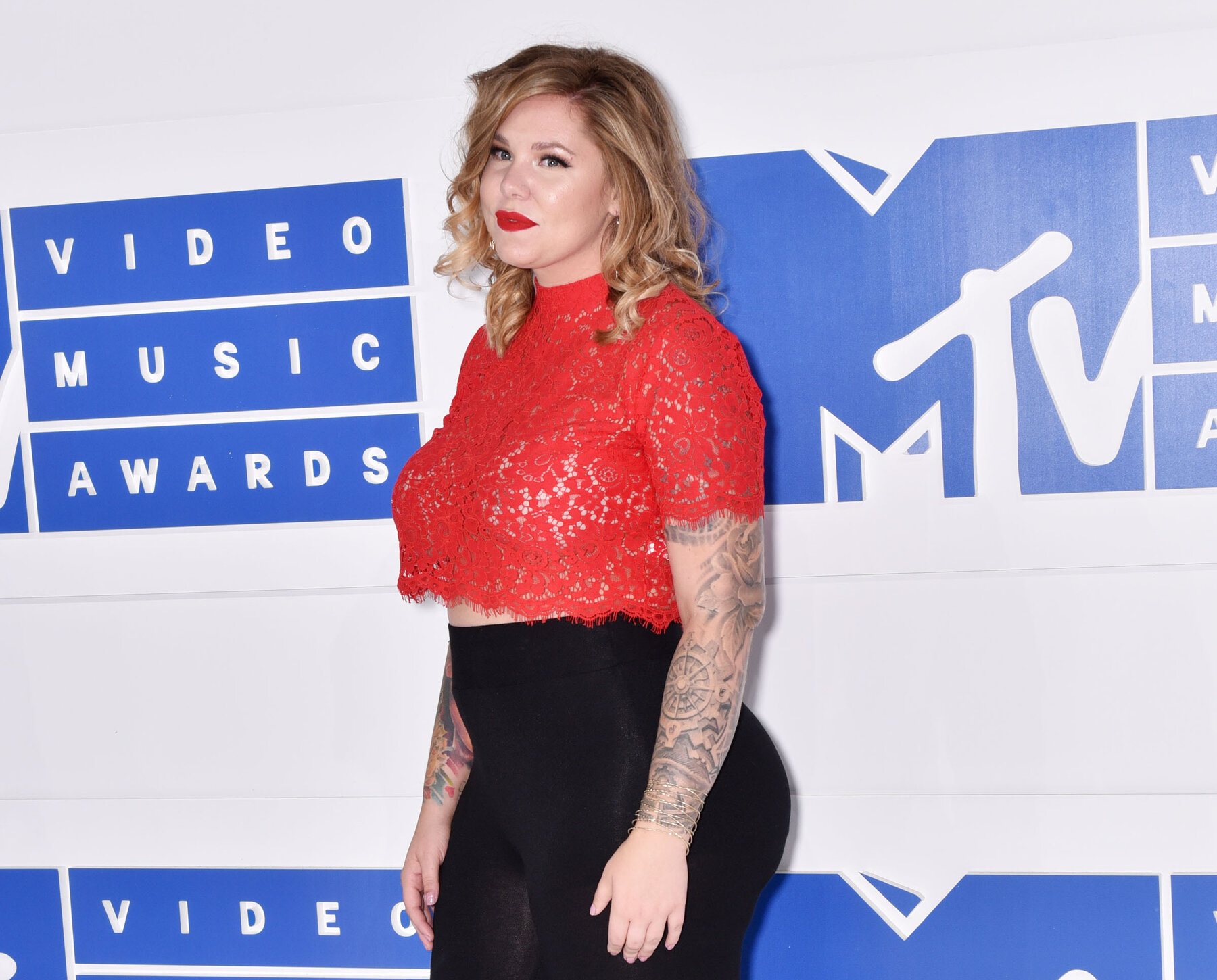 Kailyn Lowry at the 2016 MTV Video Music Awards