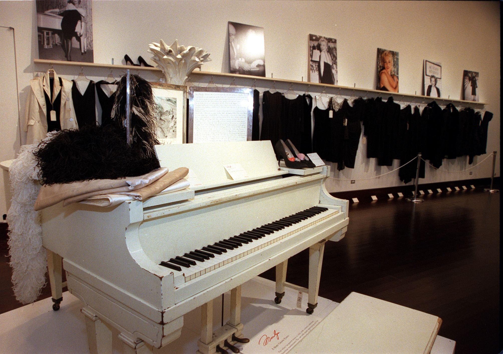 Marilyn Monroe's baby grand piano