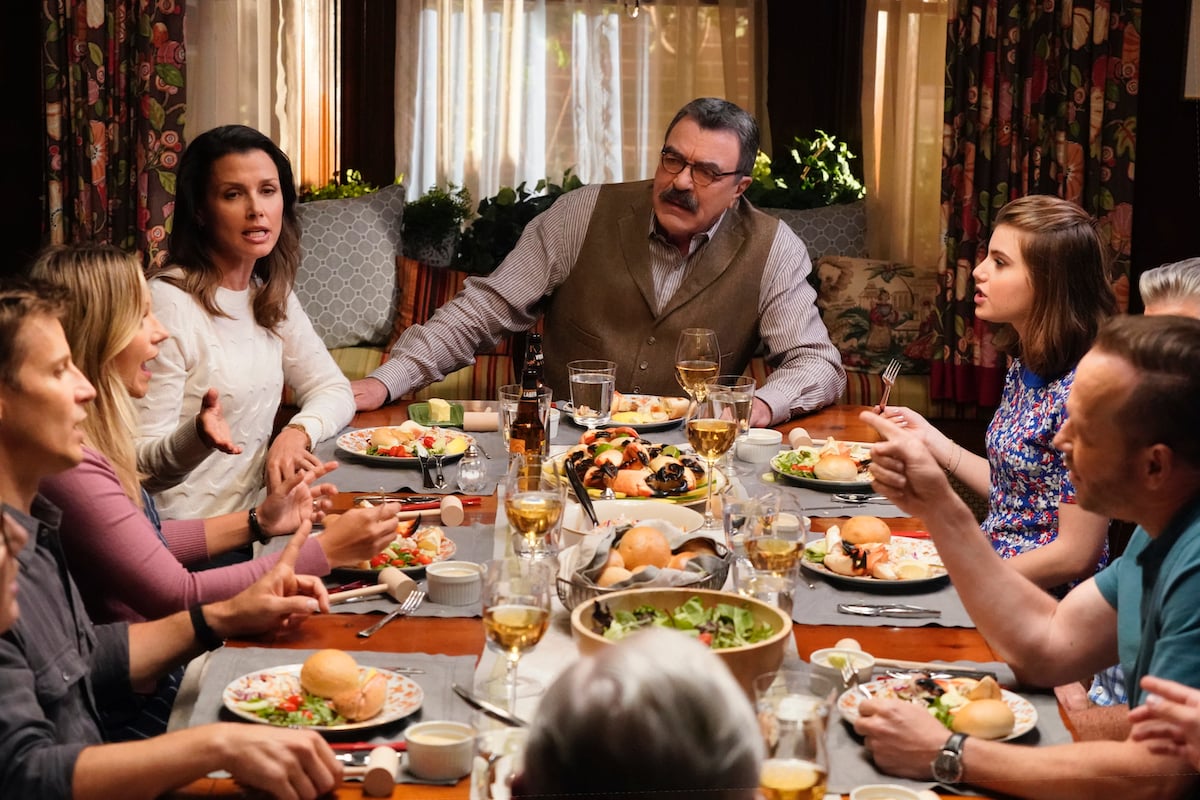 Will Estes as Jamie Reagan, Vanessa Ray as Officer Eddie Janko, Bridget Moynahan as Erin Reagan, Tom Selleck as Frank Reagan, Sami Gayle as Nicky Reagan-Boyle, Donnie Wahlberg as Danny Reagan on 'Blue Bloods'