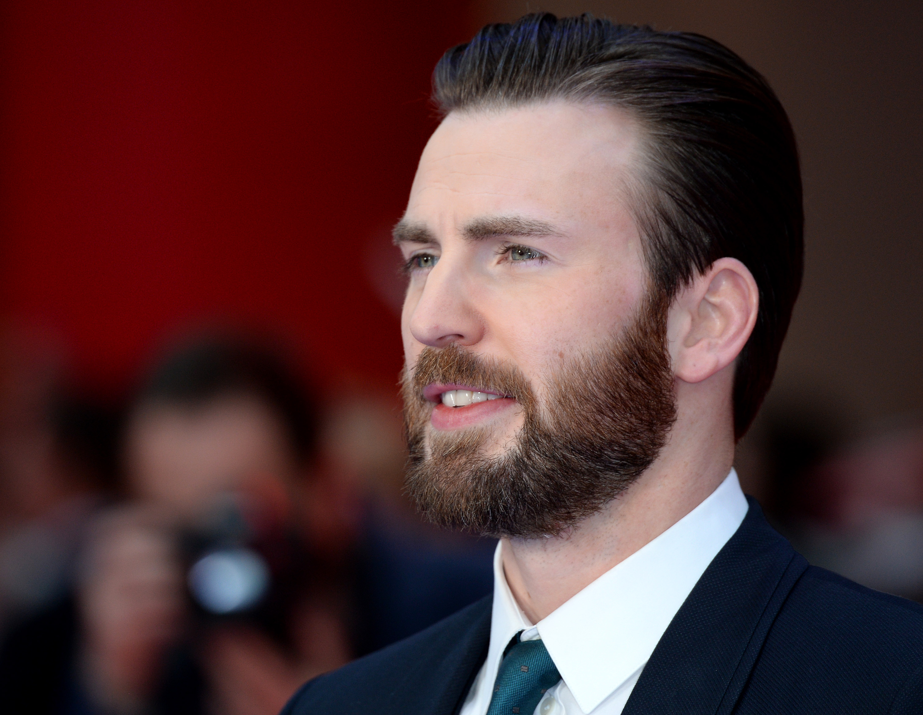 Chris Evans attends the European premiere of 'Captain America: Civil War'