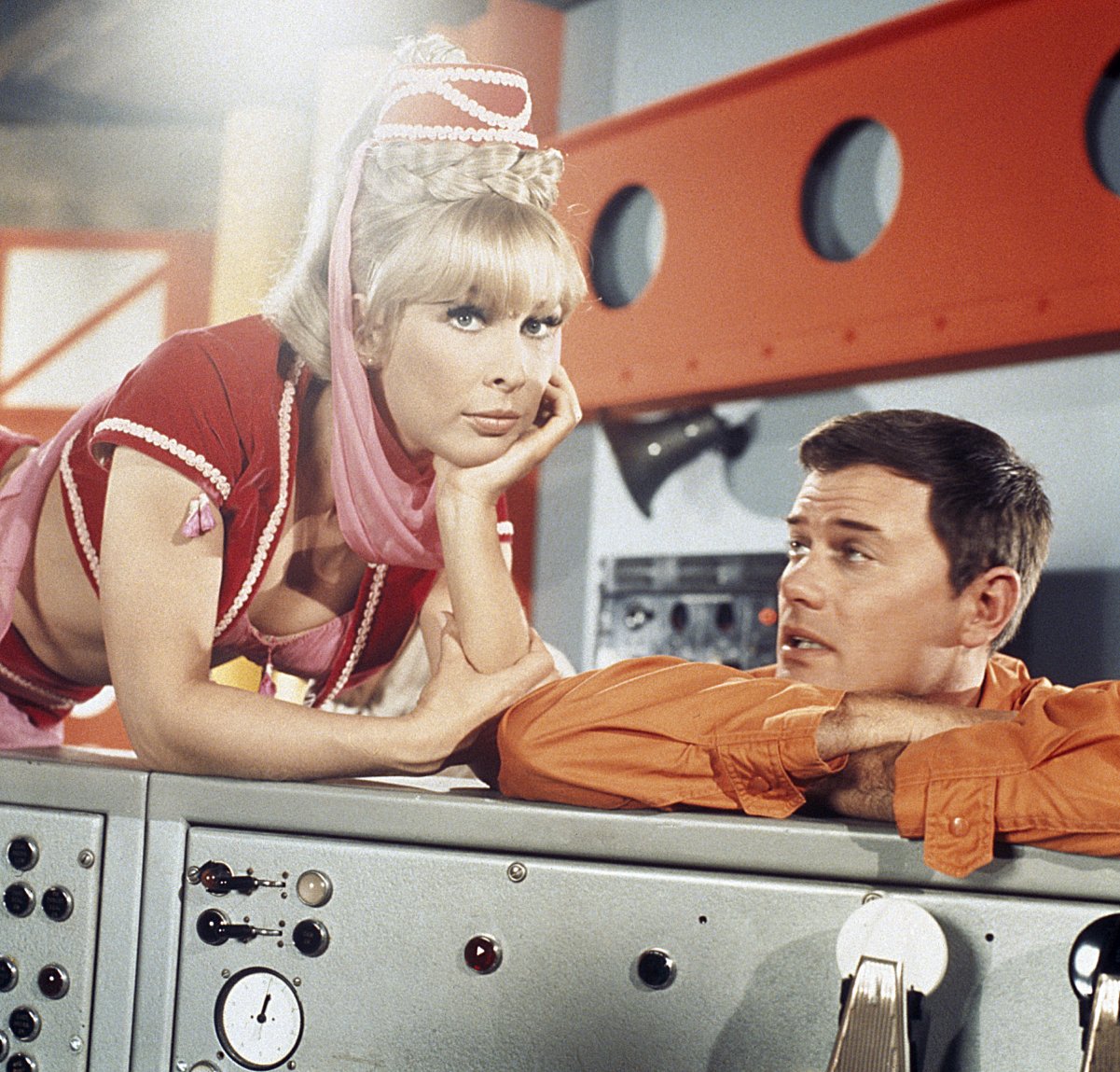 Barbara Eden and Larry Hagman on the set of 'I Dream of Jeannie'