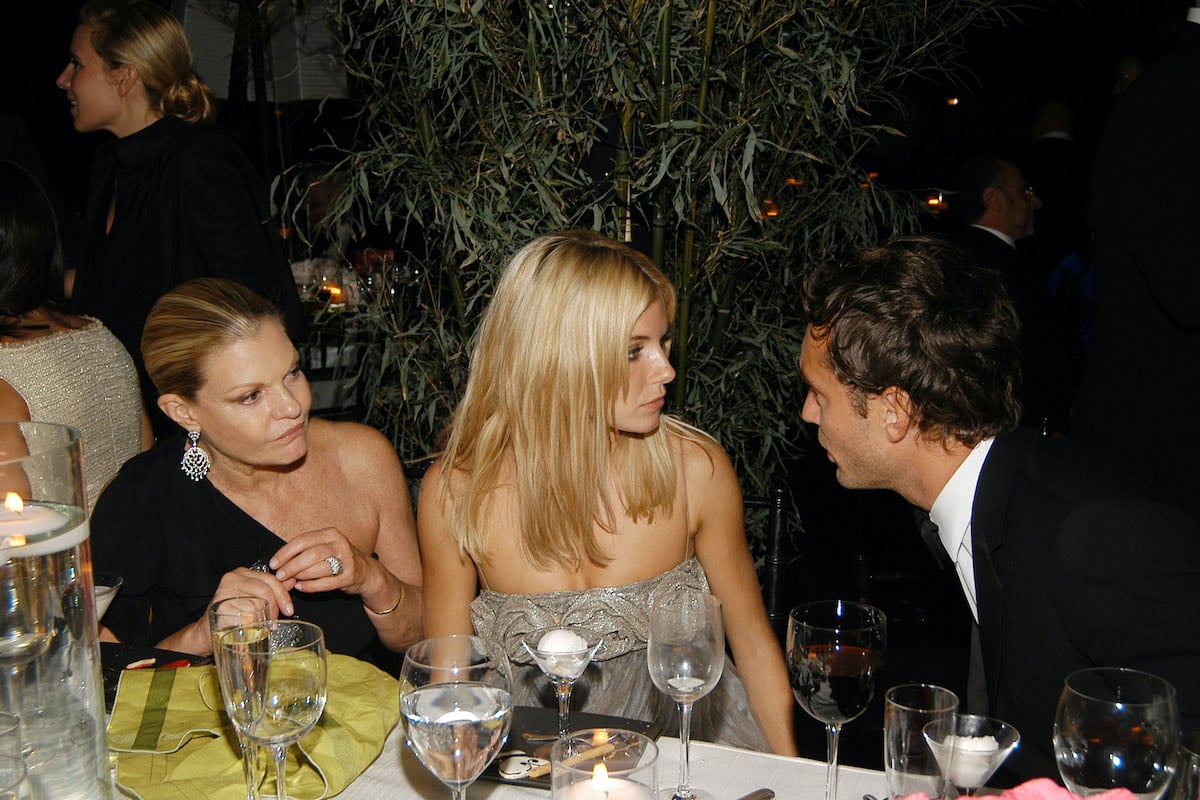 Jo Miller, Sienna Miller, and Jude Law