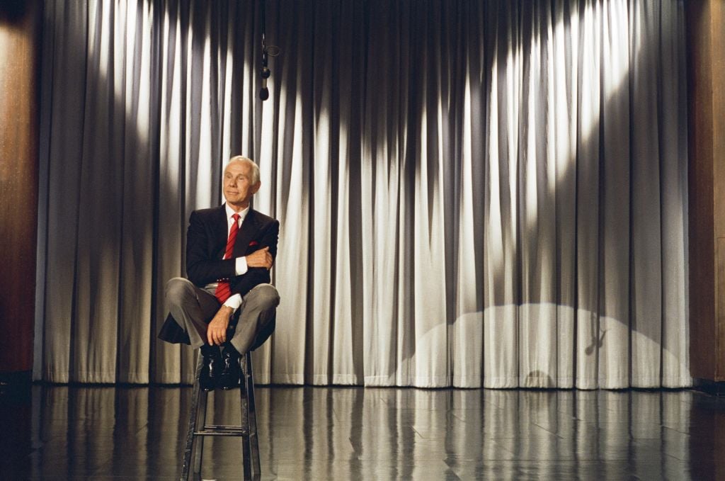 Johnny Carson on THE TONIGHT SHOW STARRING JOHNNY CARSON