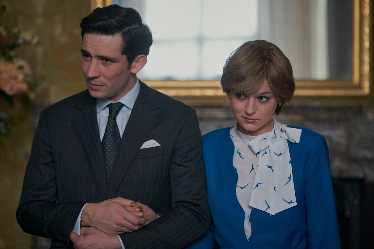 Josh O'Connor and Emma Corrin in a scene from 'The Crown' Season 4