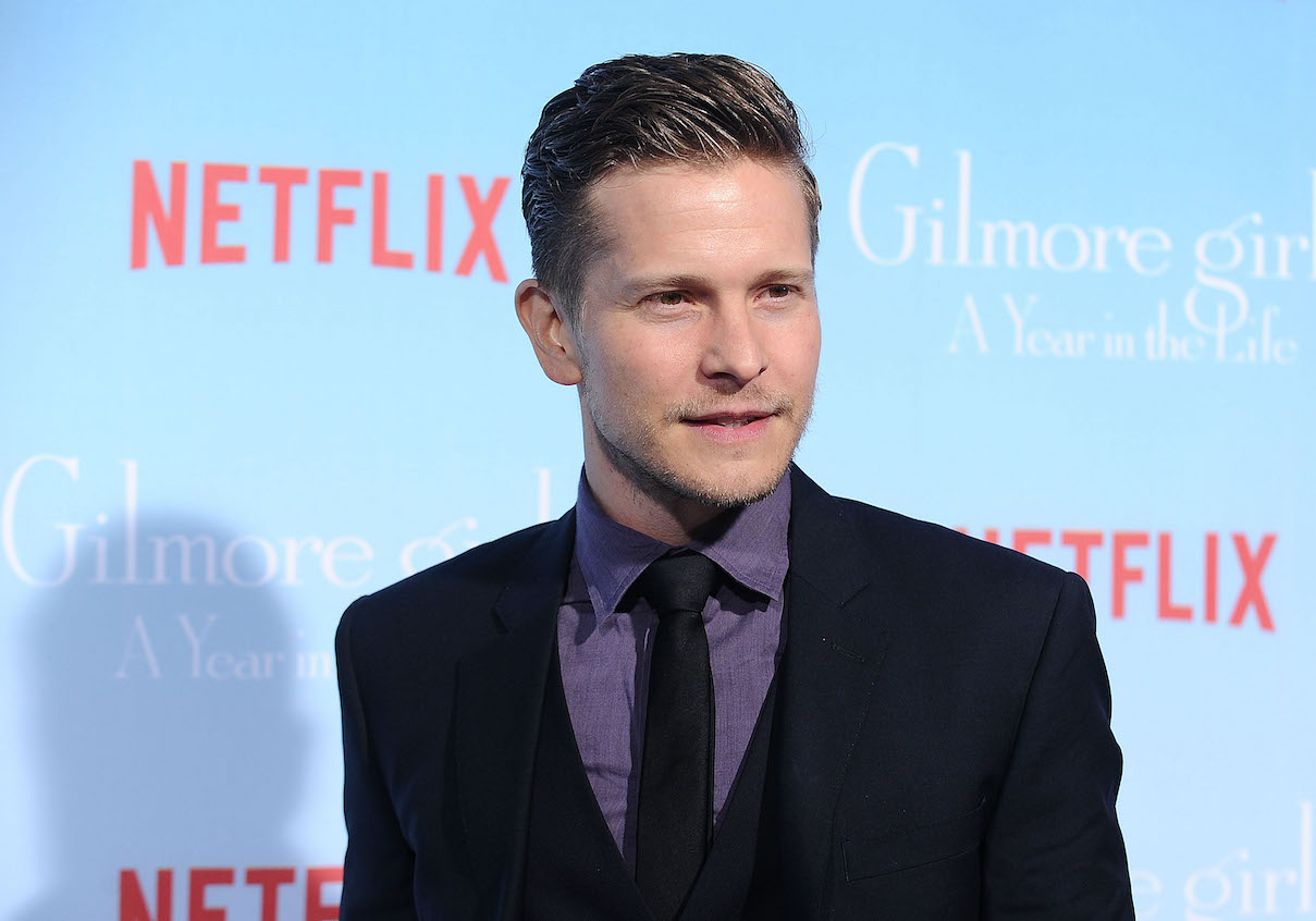 Matt Czuchry attends the premiere of 'Gilmore Girls: A Year in the Life' | 
