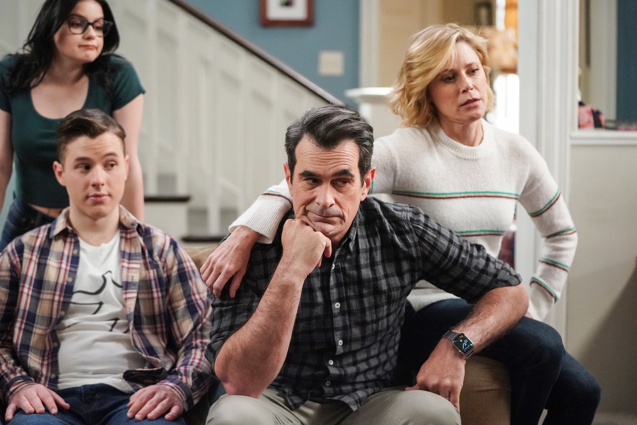 'Modern Family' Episodes Titled 'Finale Part 1/Finale Part 2'