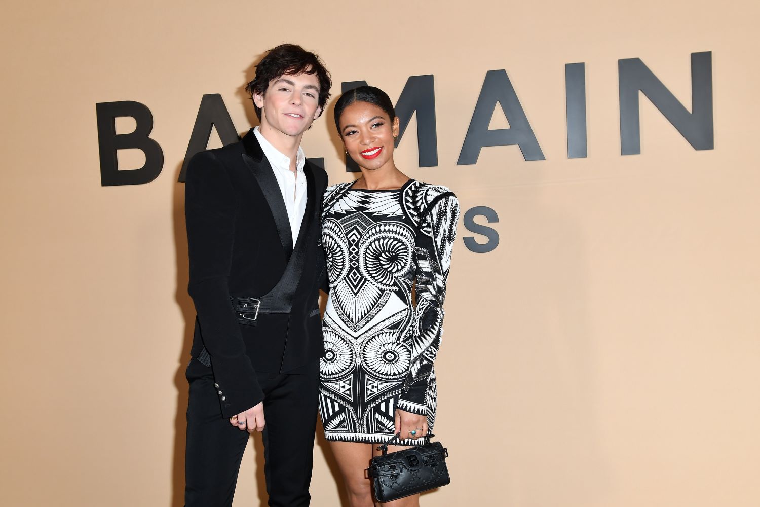 Ross Lynch and Jaz Sinclair 