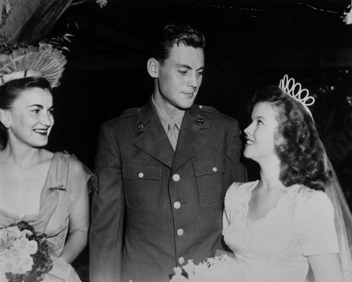 Shirley Temple and John Agar at their wedding 