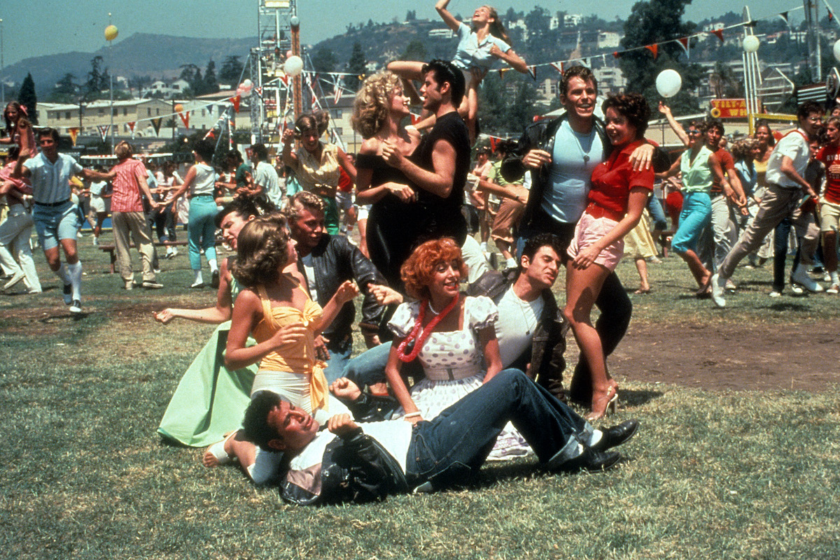 Olivia Newton-John, John Travolta and the rest of the cast from 'Grease'