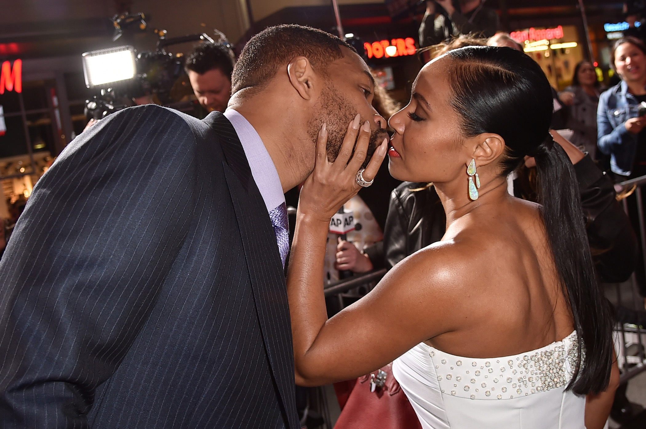 Will Smith and Jada Pinkett Smith attend the premiere of Warner Bros. Pictures' 'Focus' 