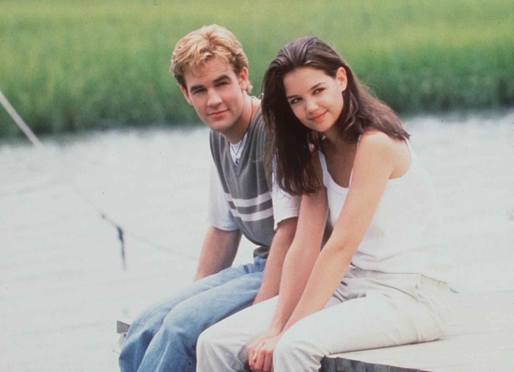 James Van Der Beek and Katie Holmes star in 'Dawson's Creek' (1998) 