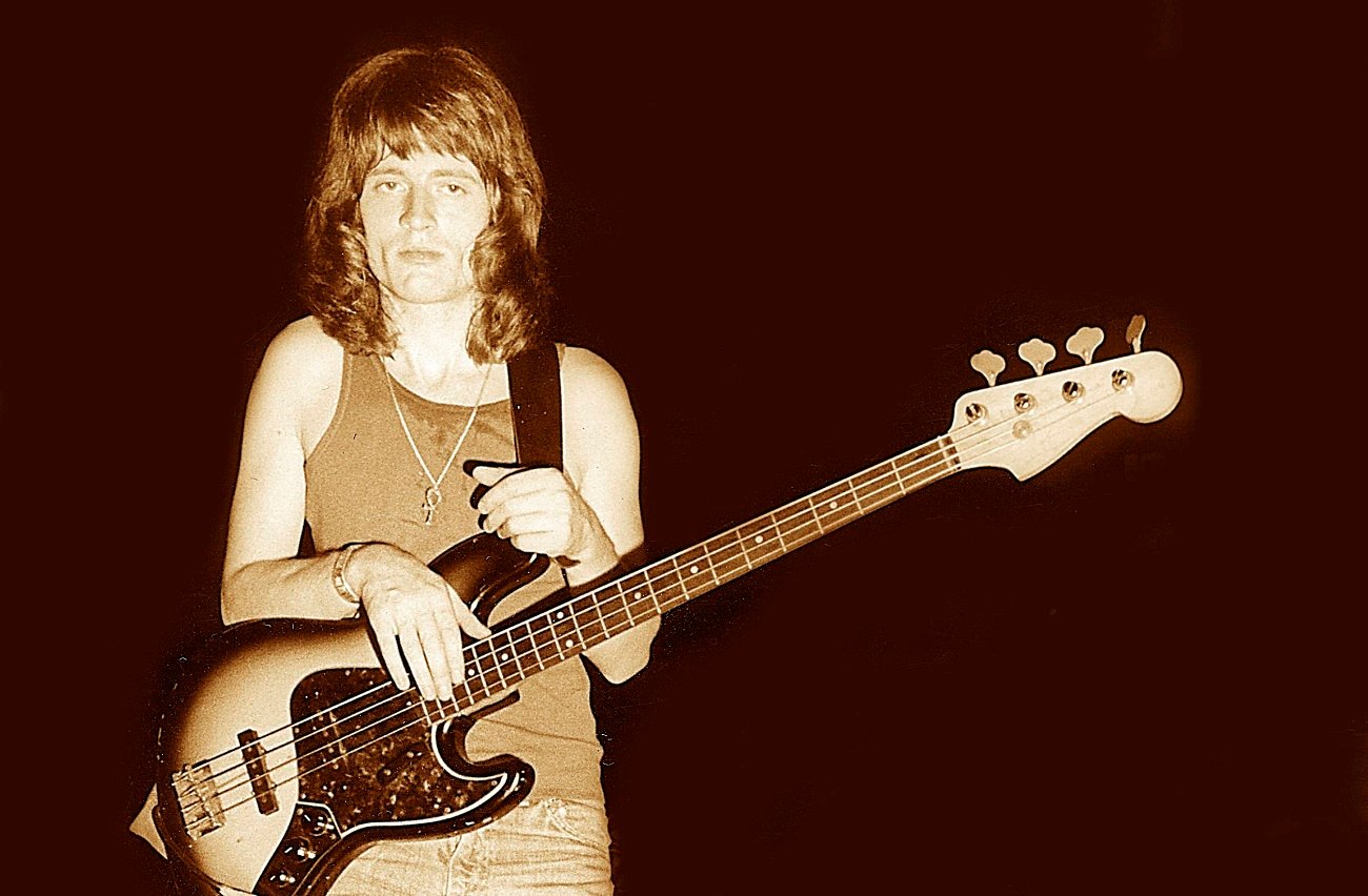 How Led Zeppelin S John Paul Jones Rated Paul Mccartney As A Bass Player