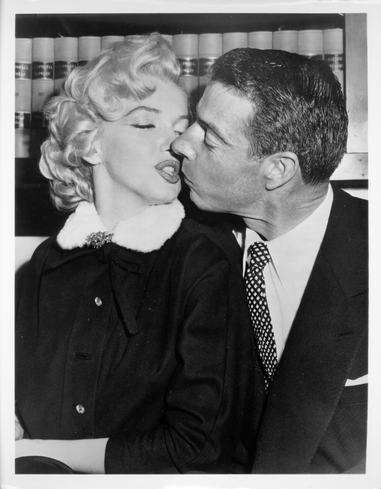 Marilyn Monroe and Joe DiMaggio