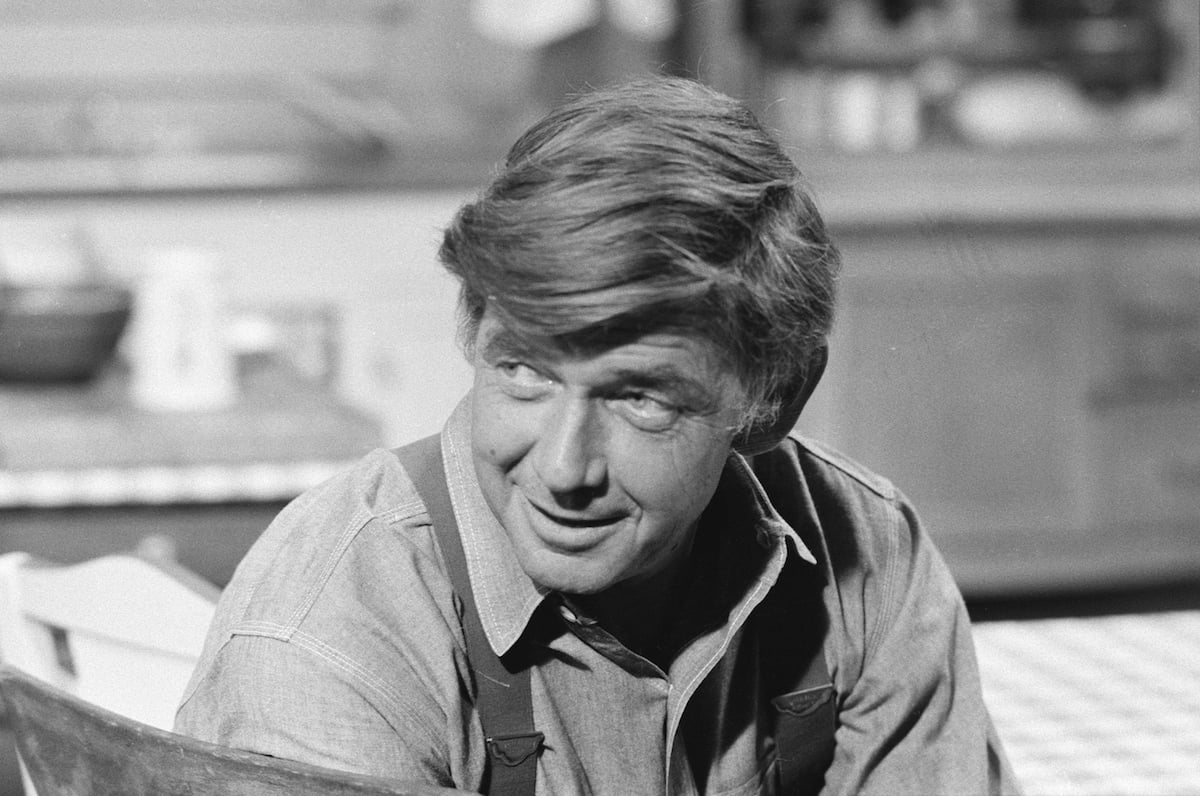 Ralph Waite on the Waltons