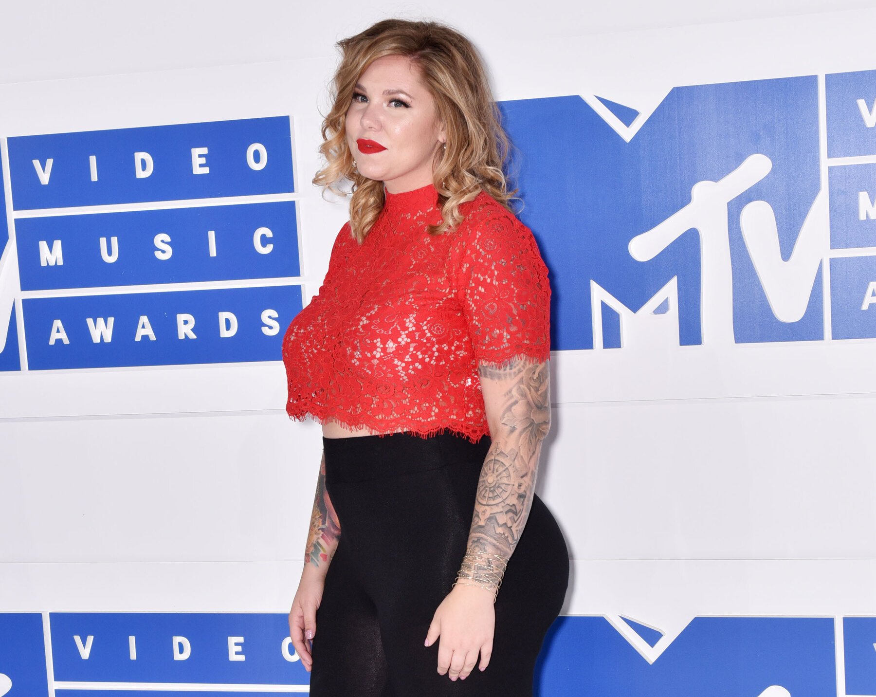 Kailyn Lowry at the 2016 MTV Video Music Awards